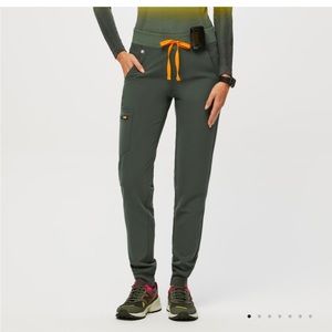 Zamora Jogger Scrub Pants | FIGS